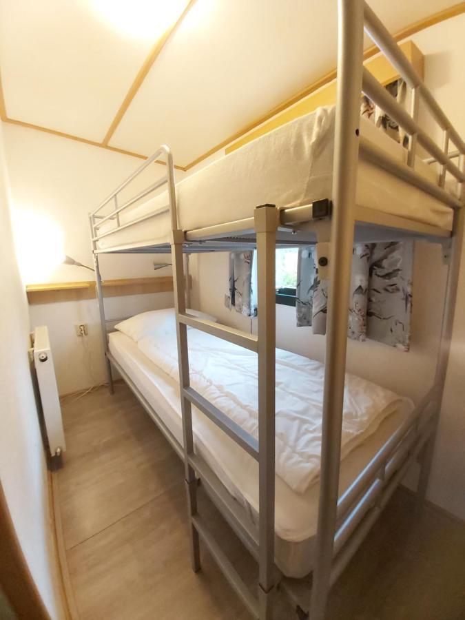 Comfortabel En Gezellig Familie Chalet Tot 6 Personen Op De Veluwe Bungalowpark De Kern Putten Exteriér fotografie